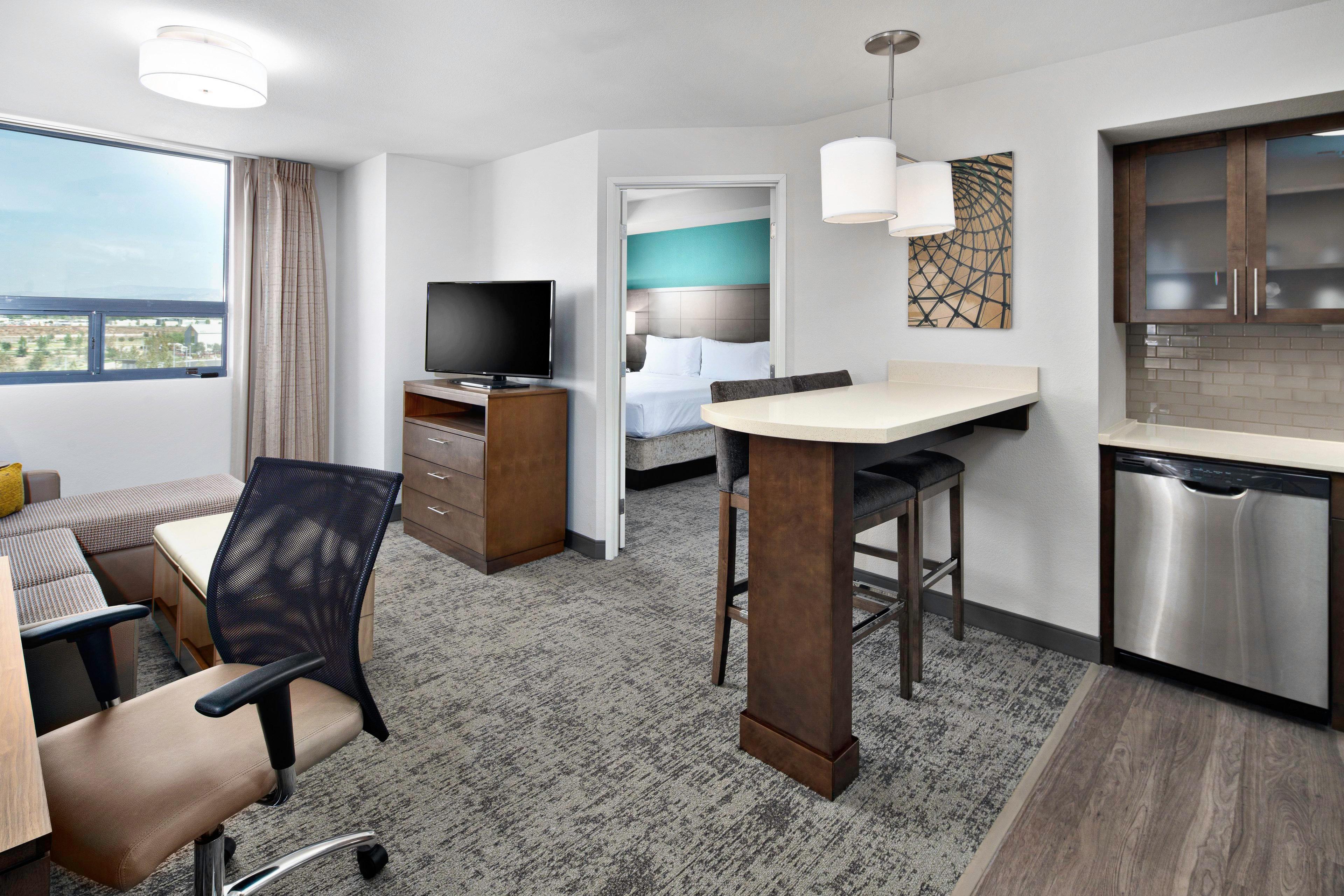 Staybridge Suites Irvine - John Wayne Airport By Ihg Экстерьер фото