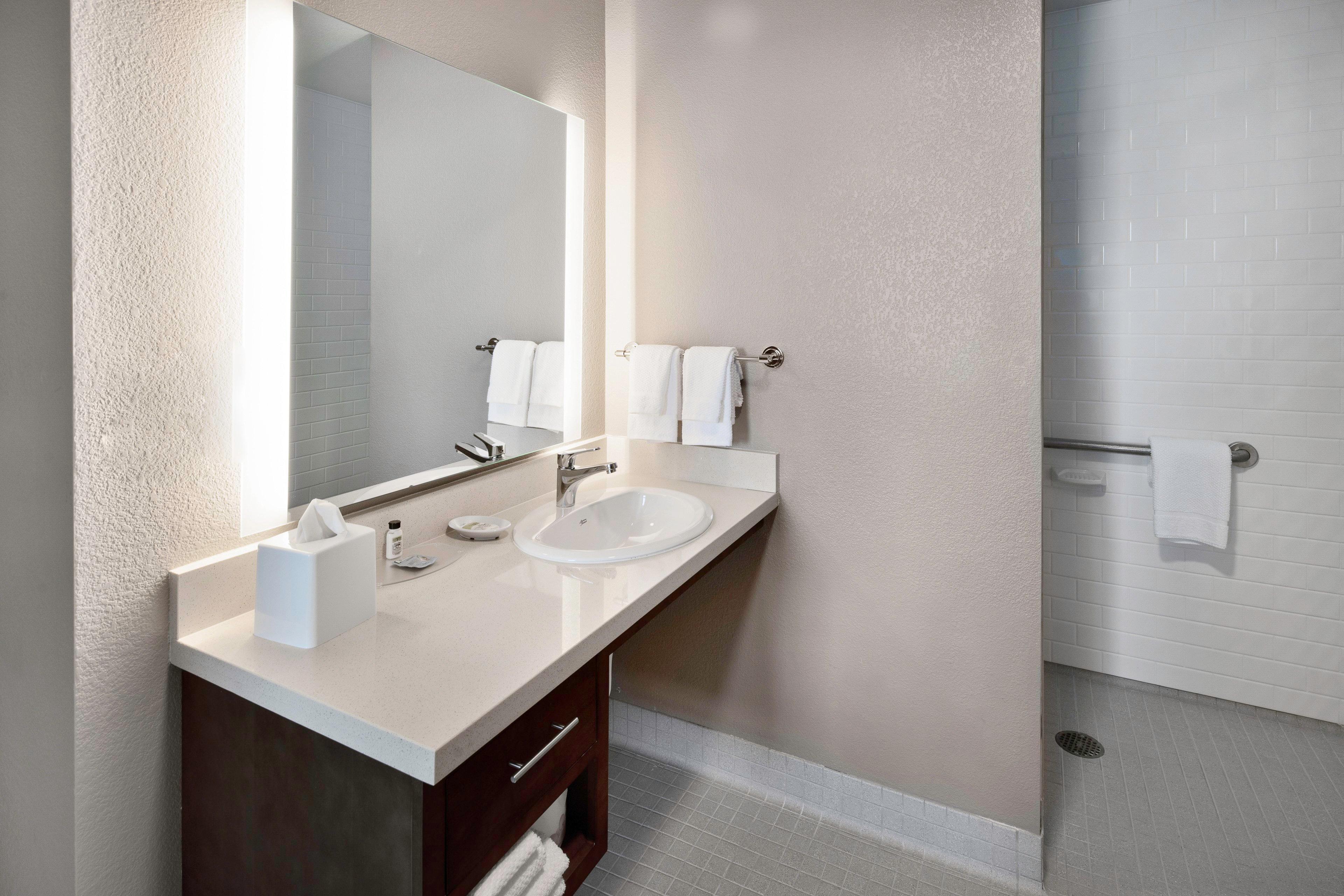 Staybridge Suites Irvine - John Wayne Airport By Ihg Экстерьер фото