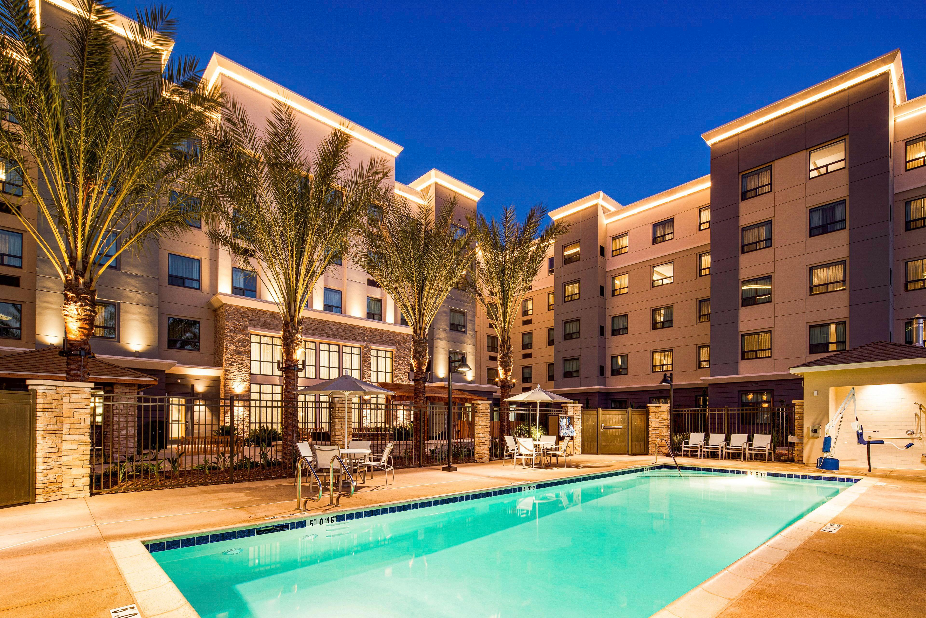 Staybridge Suites Irvine - John Wayne Airport By Ihg Экстерьер фото